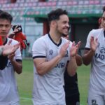 Mendunia! Jersey Madura United Masuk Museum Legend di Madrid & juga Sampai ke Tangan Rodrygo